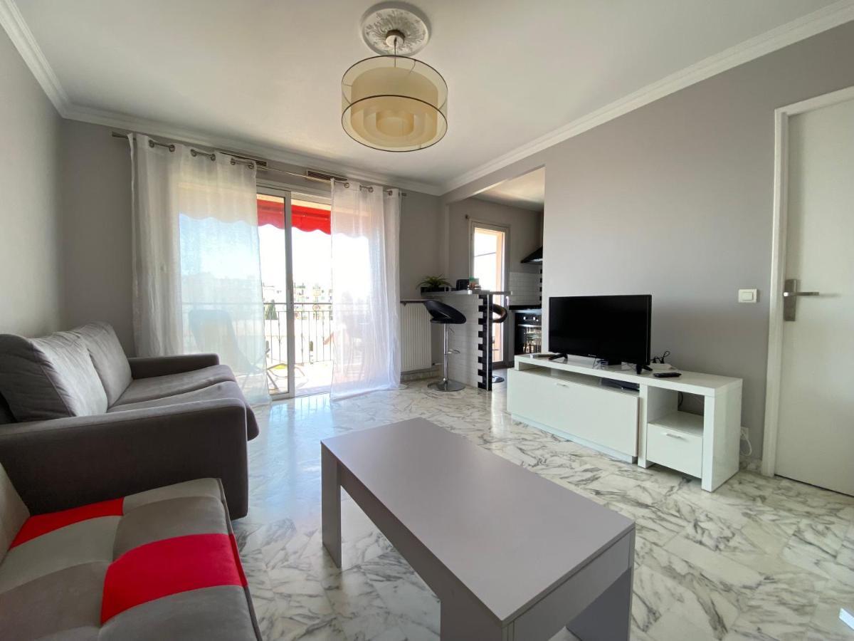Stylish Modern Beach Studio Ница Екстериор снимка